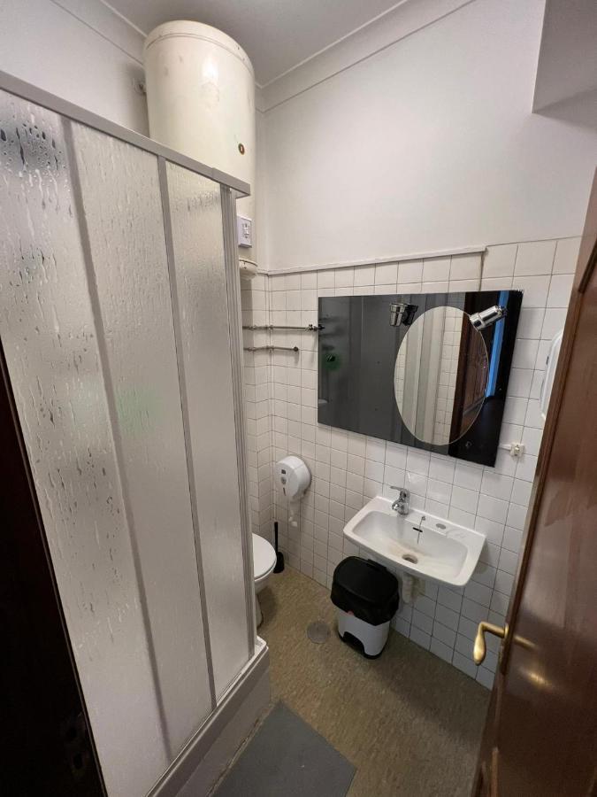 Pilar Hostel - Rua De Santa Catarina - Porto Luaran gambar