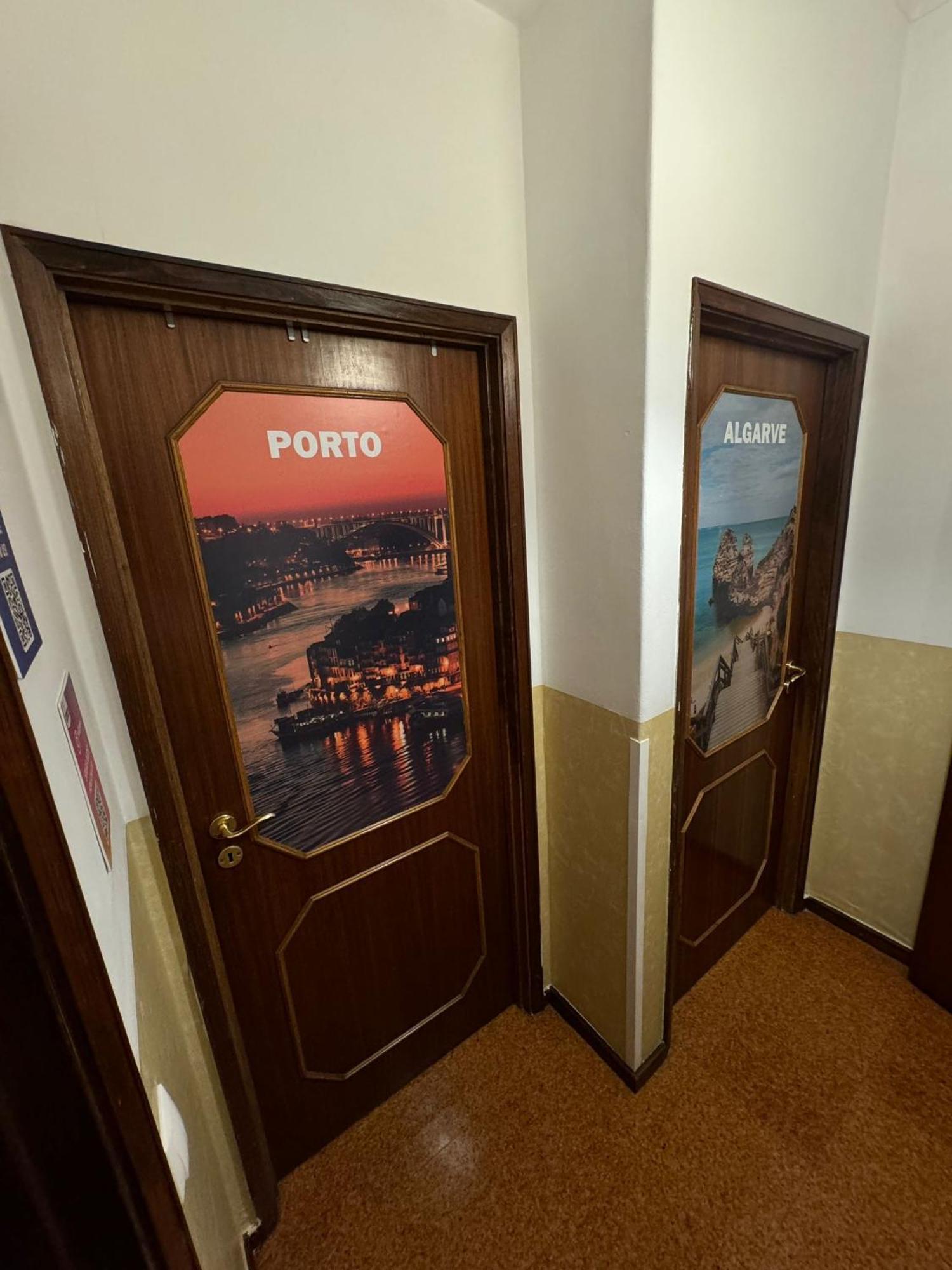 Pilar Hostel - Rua De Santa Catarina - Porto Luaran gambar