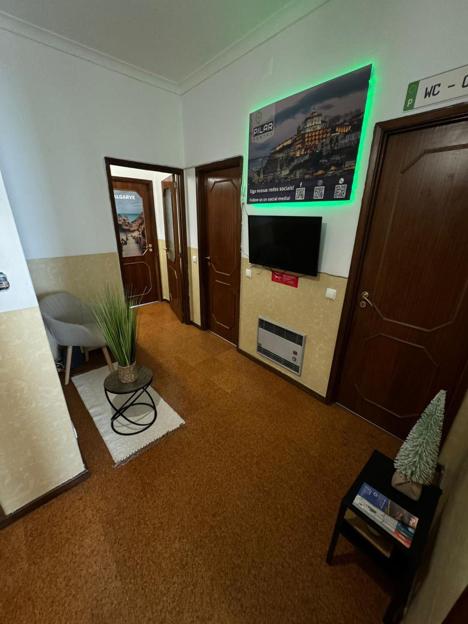 Pilar Hostel - Rua De Santa Catarina - Porto Luaran gambar