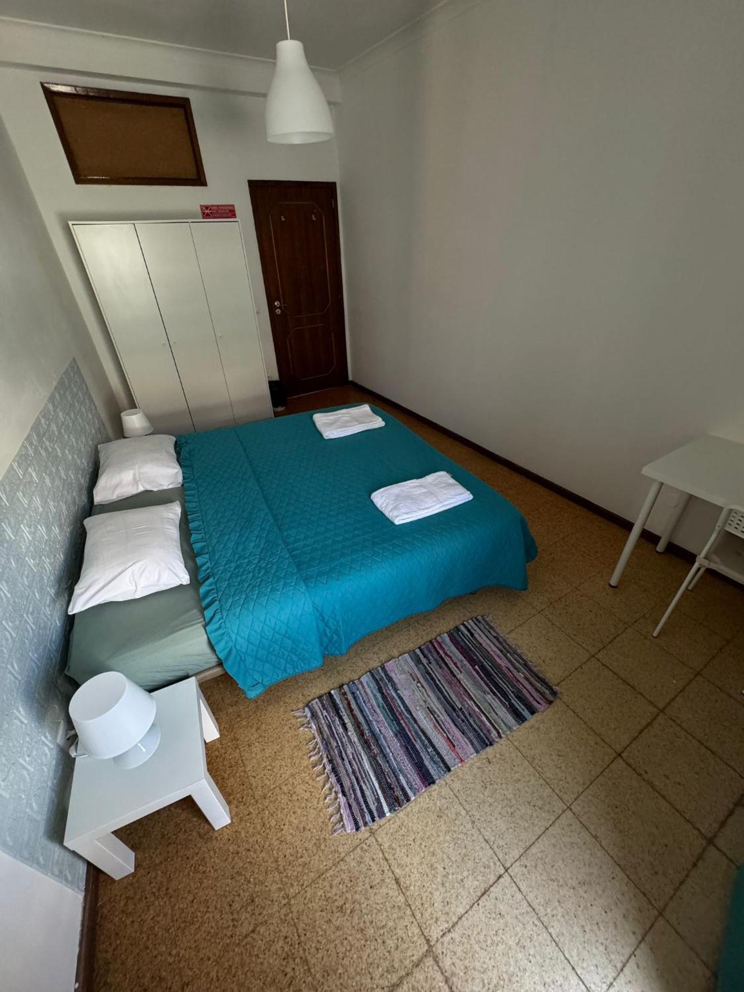 Pilar Hostel - Rua De Santa Catarina - Porto Luaran gambar