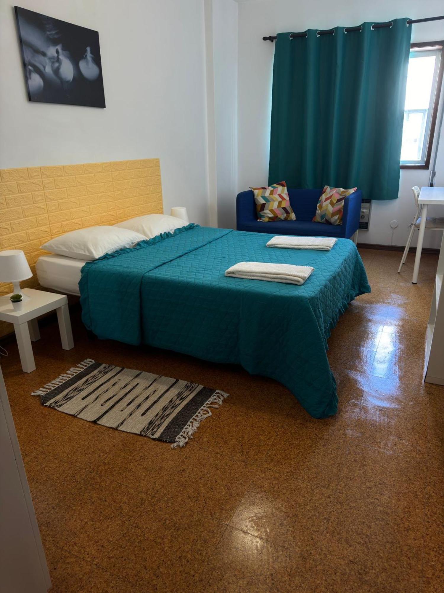 Pilar Hostel - Rua De Santa Catarina - Porto Luaran gambar