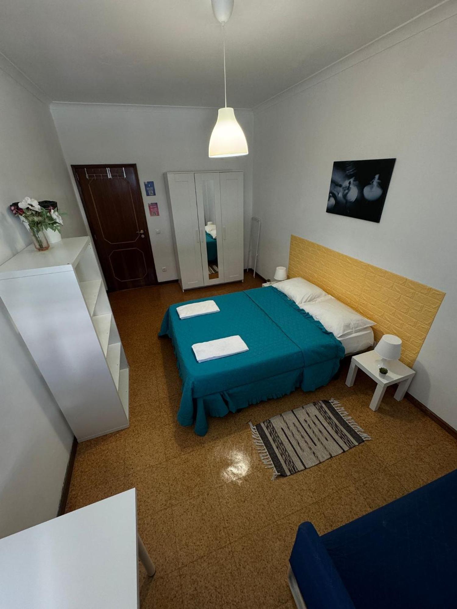 Pilar Hostel - Rua De Santa Catarina - Porto Luaran gambar